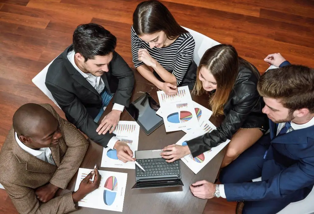 Outros Tipos de Empresas